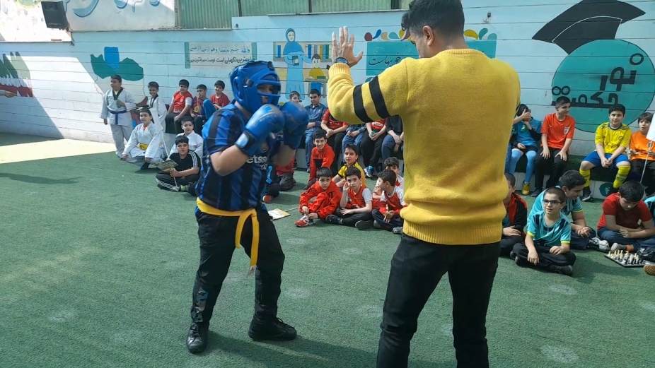 هفته تربیت بدنی